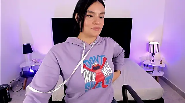 Maylin_Garcia XXX чат на живо