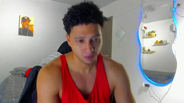 Chat +18 de Kris_Khalifa69 ao vivo