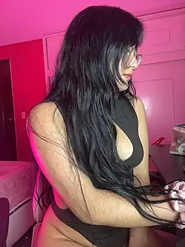 AlynaDoll_'s Live XXX Chat
