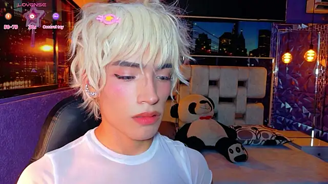 isaac_nova's Live XXX Chat