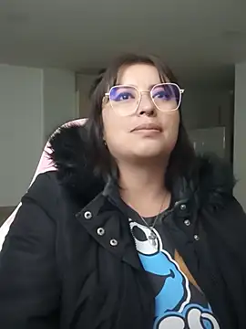Chat XXX en directo de Amylaaa_