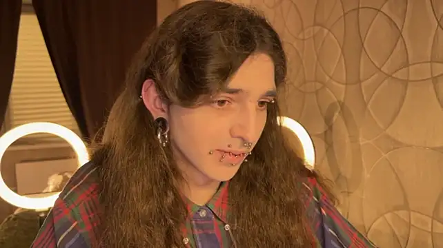 Kriisp live XXX chat