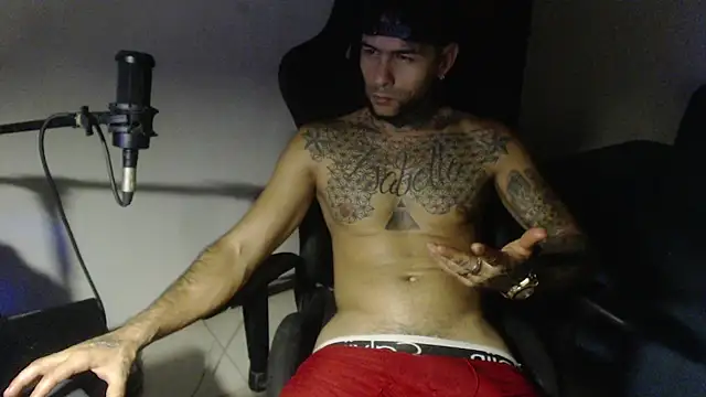 XXX chat uživo modela ROOKERT