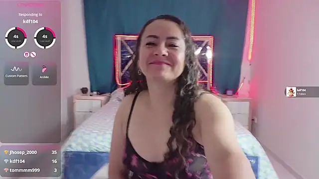 Cristalsexy25's Live XXX Chat
