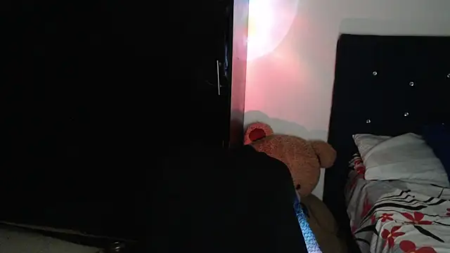 ANGELIQUE_KLANE XXX чат на живо