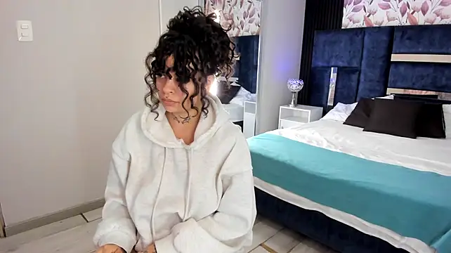 درد شة KatherineGomez الجنسية المباشرة