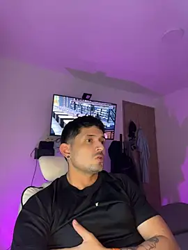 Онлайн чат XXX TroyeKnight