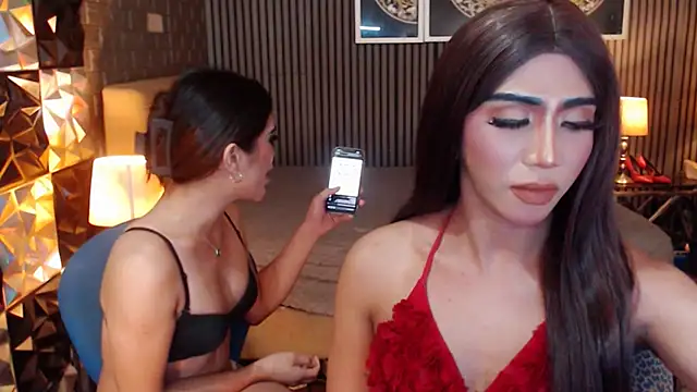 دردشة AudreyMilesTrans الجنسية المباشرة