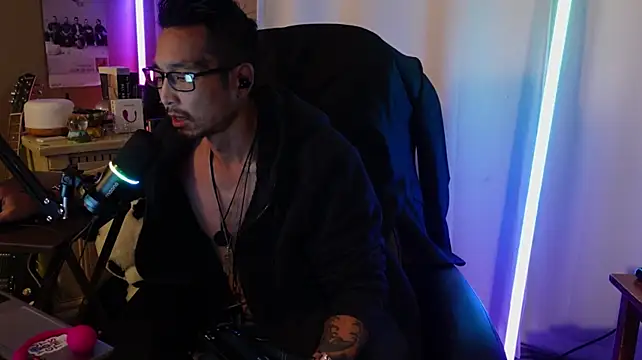 Ghost11_11's Live XXX Chat