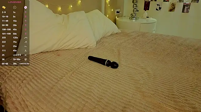 essyle's Live XXX Chat