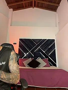 Czat XXX na żywo – J_king__