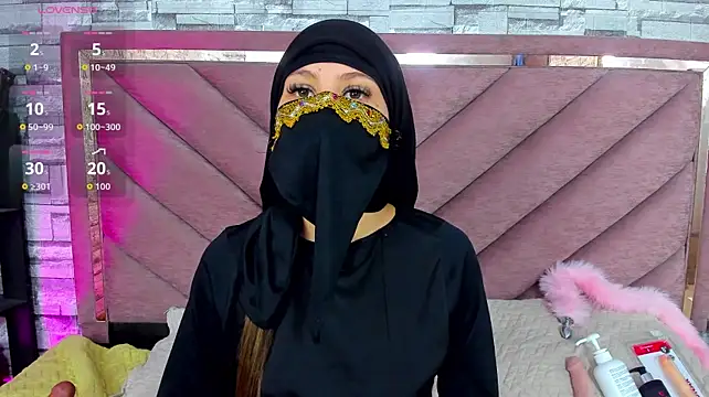 Zully_Mansur: онлайн-секс-чат