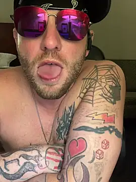 XXX chat uživo modela Livingpuddle