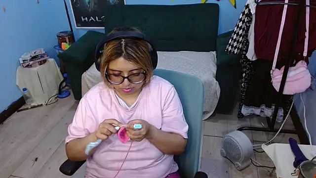 ohmysqueak's Live XXX Chat