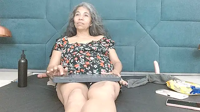 Živý XXX chat chanel_grant