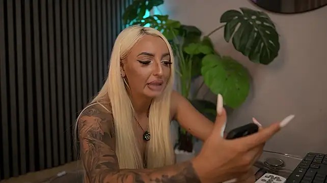 MissObsidiann Live XXX chat