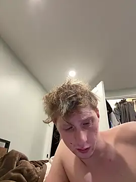 Novvikk88's Live XXX Chat