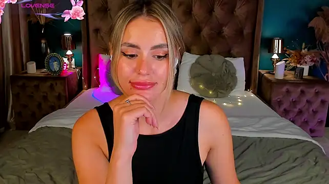 Chat +18 de LunaKale ao vivo