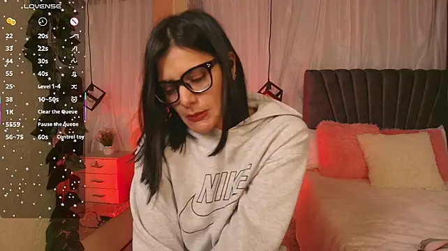 miaoconell Adlı Modelin Canlı XXX Sohbeti