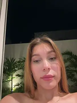 Chat XXX Live Nikii__
