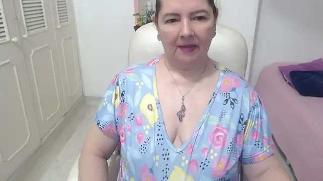 Chatroom XXX en direct de leonela_69