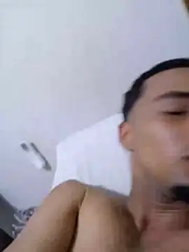 Chatroom XXX en direct de Jose0104