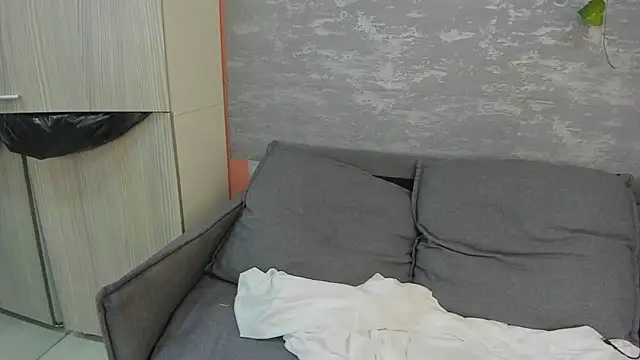 Mhelanny2 Chat XXX live