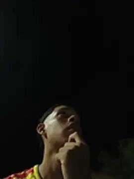 curious_straight_guy 现场XXX聊天