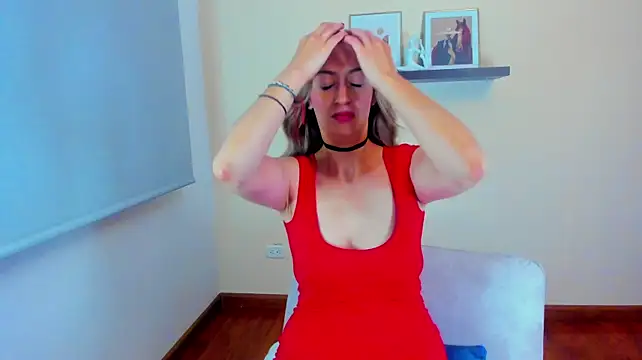 Velourmuse Chat XXX in diretta