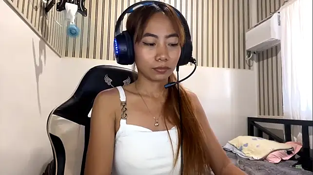 PiaSwida Obrolan Langsung XXX