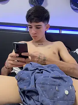 Kairox7 XXX чат на живо