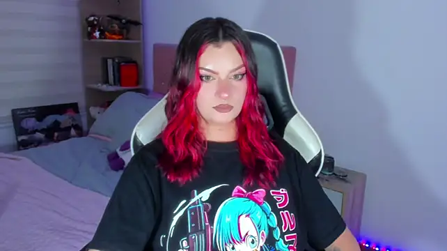 OphelianaRose33 XXX чат на живо