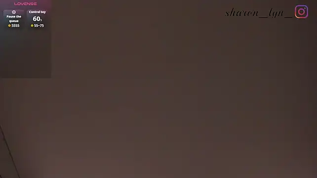 SharonLyn_ 现场XXX聊天