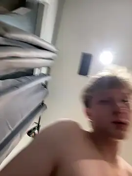 Novvikk88 XXX чат на живо