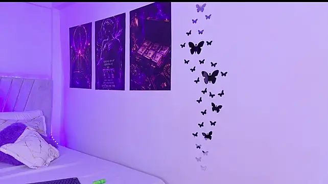 XXX chat uživo modela BunnyWolf_