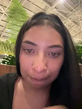 Yul_Nova Chat XXX live