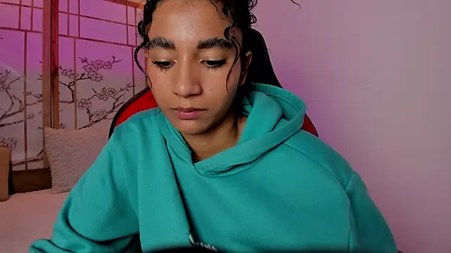 دردشة Emily_bruss الجنسية المباشرة