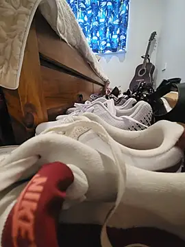 Shoeslut1 – Naživo XXX chat
