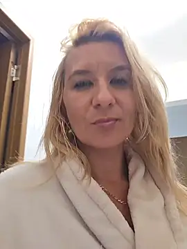 KaylinJan's Live XXX Chat