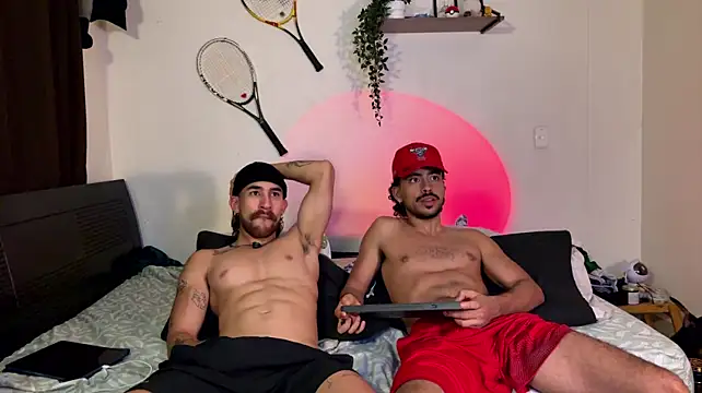 Chat XXX en directo de Aaron_wheel