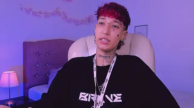 Czat XXX na żywo – lucirose_