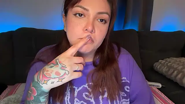 naya_pumpkin's Live XXX Chat