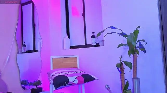 katrina_blaze live XXX chat