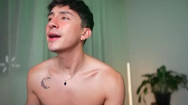 sweettaaron01 라이브 XXX 채팅