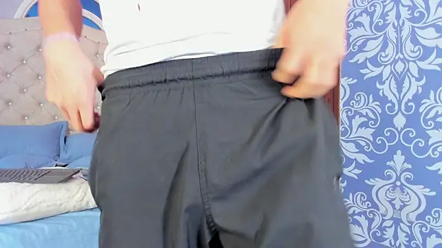 Chat XXX Live adrian_black86306