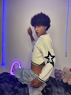 Evans_Femb's Live XXX Chat
