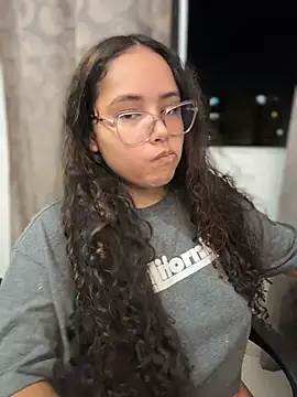 Chat XXX en directo de CurlyGirl_1