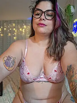 Онлайн чат XXX Juliietha_servas