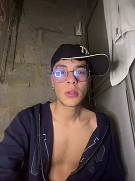 הופעת וובקאם של Jerus_leyton