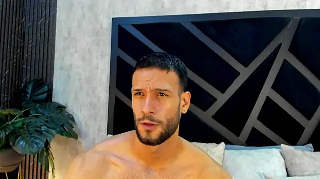 Jacob_Benelli's Live XXX Chat